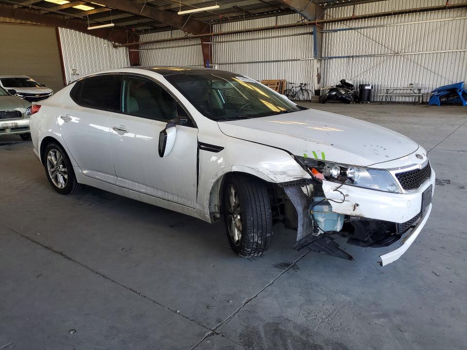 2011 Kia Optima VIN KNAGN4A78B5063661 COPART salvage auction — FRONT END, CA - SALVAGE CERTIFICATE, sold $675 on 2026-07-13 (photo 4)
