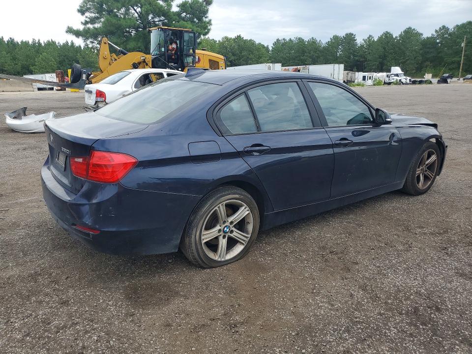 2014 BMW 3er VIN WBA3B1G50ENS78063 COPART salvage auction — MECHANICAL, Sc - Certificate Of Title (P), sold $975 on 2026-08-03 (photo 3)