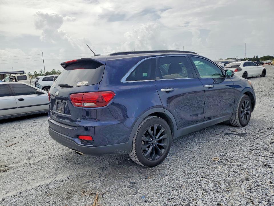 2020 Kia Sorento VIN 5XYPG4A57LG697435 COPART salvage auction — MINOR DENT/SCRATCHES, Nc - Certificate Of Title, sold $1,500 on 2026-07-31 (photo 3)