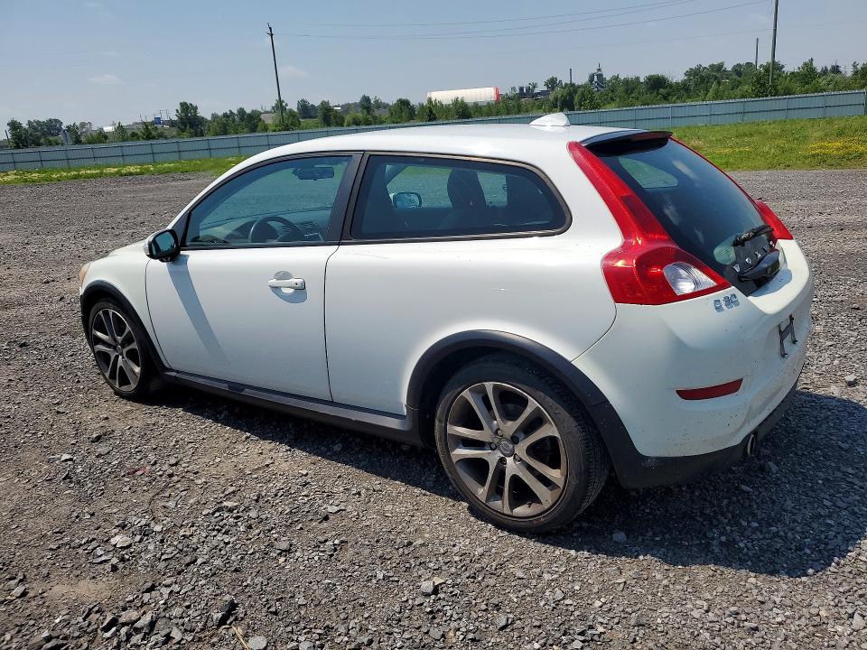 2012 Volvo C30 VIN YV1672MK8C2267113 COPART salvage auction — WATER/FLOOD, On - Permit Irrepairable, sold $250 on 2026-08-04 (photo 2)