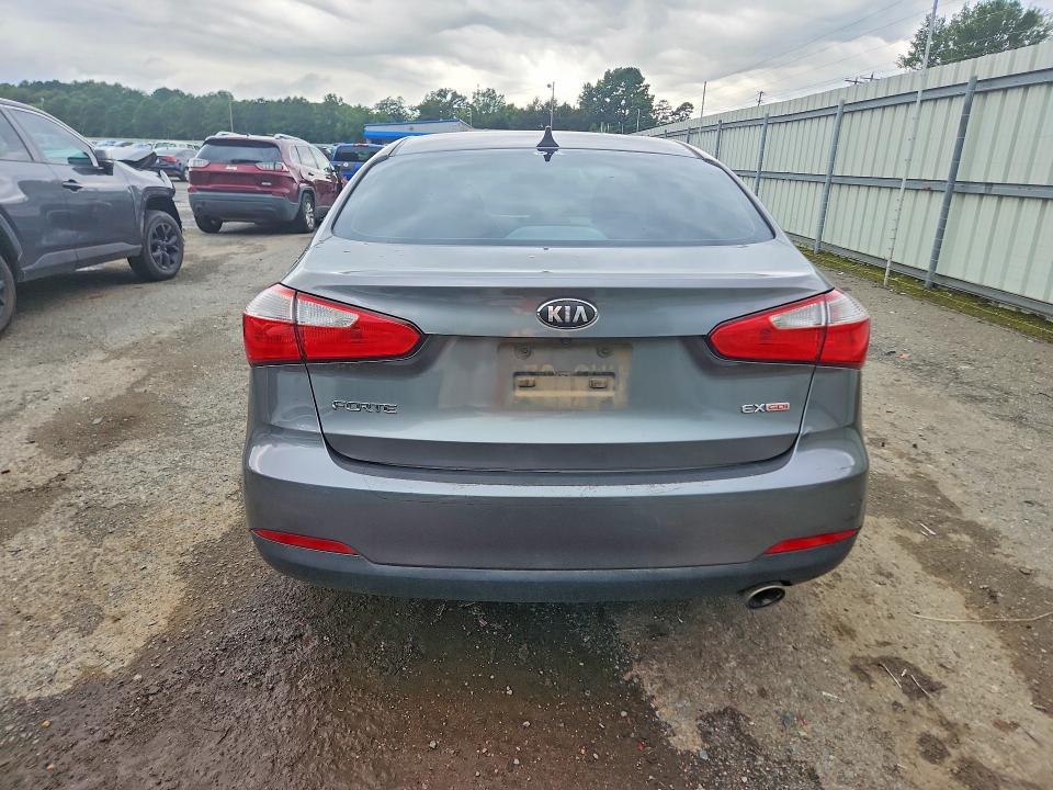 2016 Kia VIN KNAFX4A87G5450806 COPART salvage auction — SIDE, La - Cert Of Title-Salvage, sold $1,200 on 2026-07-16 (photo 6)
