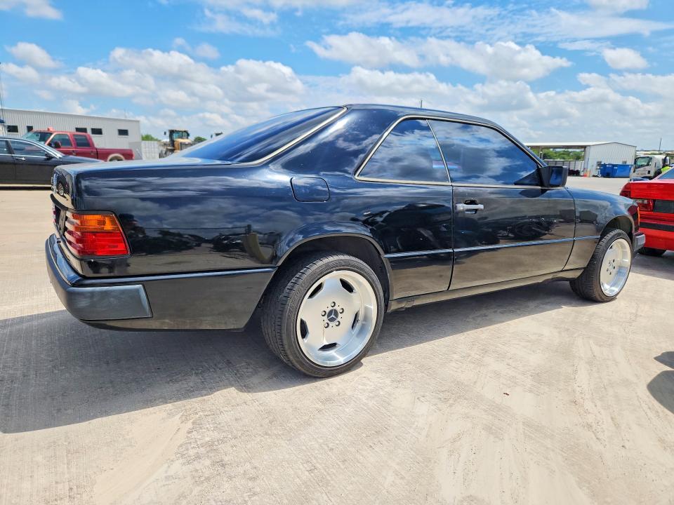 1988 Mercedes-benz 300 VIN WDBEA50D6JA810603 COPART salvage auction — NORMAL WEAR, Tx - Certificate Of Title (P), sold $1,500 on 2026-07-30 (photo 3)
