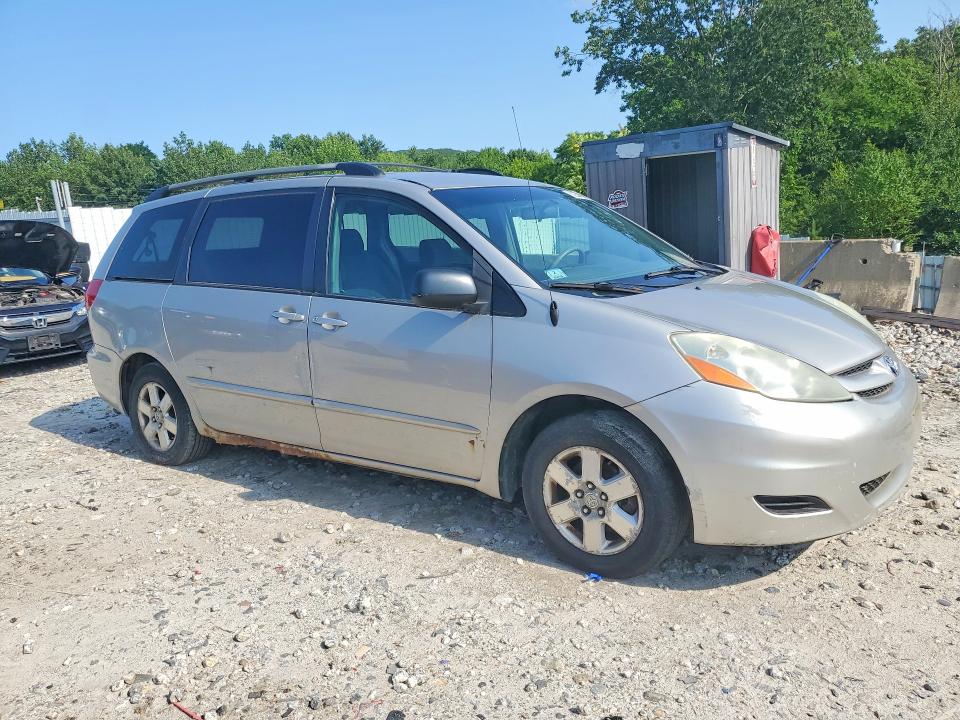 2006 Toyota Sienna VIN 5TDZA23C56S498451 COPART salvage auction — MINOR DENT/SCRATCHES, Ma - Certificate Of Title, sold $200 on 2026-07-29 (photo 4)