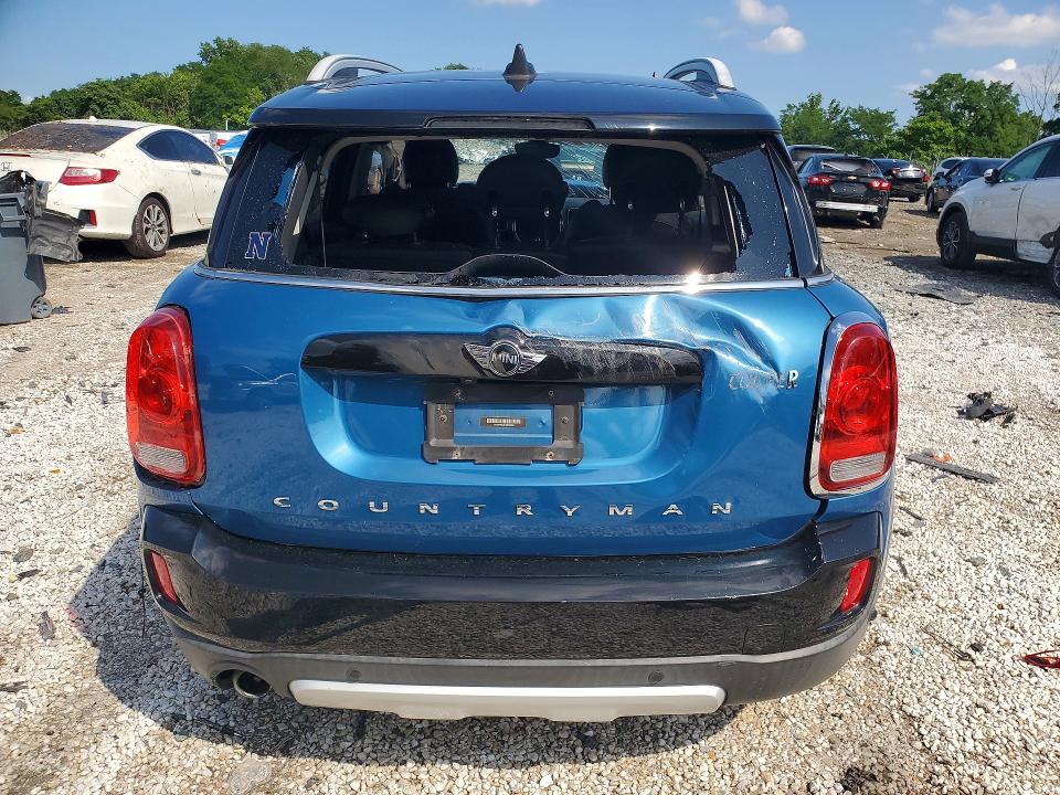 2018 Mini Cooper VIN WMZYV5C36J3E03393 COPART salvage auction — ROLLOVER, Salvage Title, sold $1,600 on 2026-08-11 (photo 6)