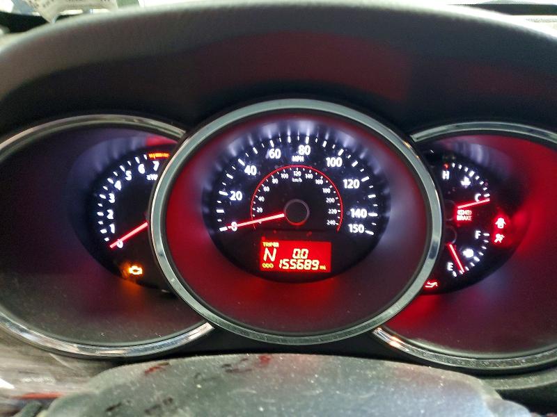 2013 Kia Sorento VIN 5XYKTDA23DG315897 COPART salvage auction — MECHANICAL, Wv - Certificate Of Title, sold $600 on 2026-07-30 (photo 9)