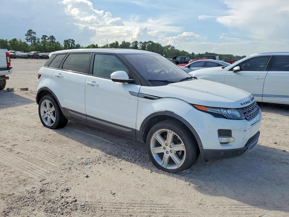 2014 Land rover RANGE ROVER VIN SALVP2BG2EH895368 COPART salvage auction — MINOR DENT/SCRATCHES, Tx - Certificate Of Title, sold $1,300 on 2026-07-24 (photo 4)
