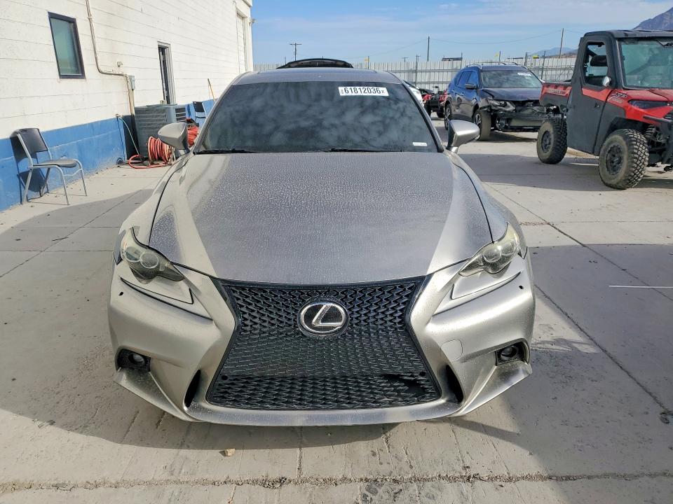 2014 Lexus Is 250 VIN JTHBF1D27E5011160 COPART salvage auction — INTERIOR BURN, Ut - Salvage Certificate, sold $2,950 on 2026-08-31 (photo 5)