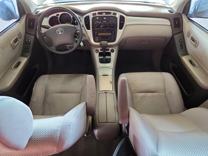 2005 Toyota Highlander VIN JTEDP21A050061464 COPART salvage auction — MINOR DENT/SCRATCHES, Az - Certificate Of Title, sold $2,000 on 2026-07-20 (photo 8)
