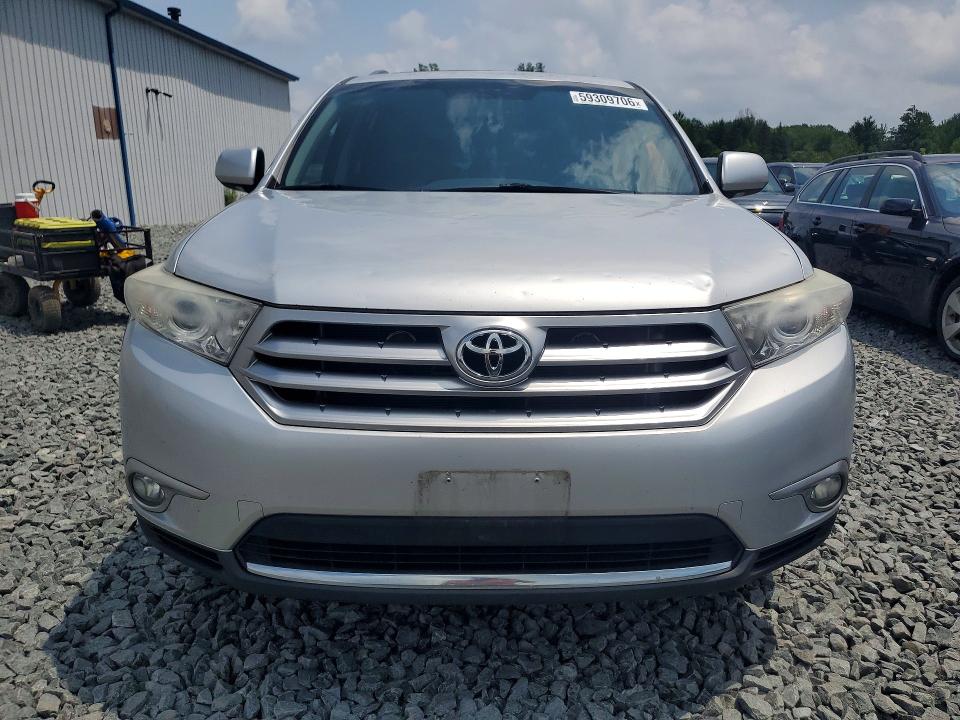 2012 Toyota VIN 5TDDK3EH2CS139673 COPART salvage auction — HAIL, Oh - Cert Of Title-Salvage, sold $6,000 on 2026-07-16 (photo 5)