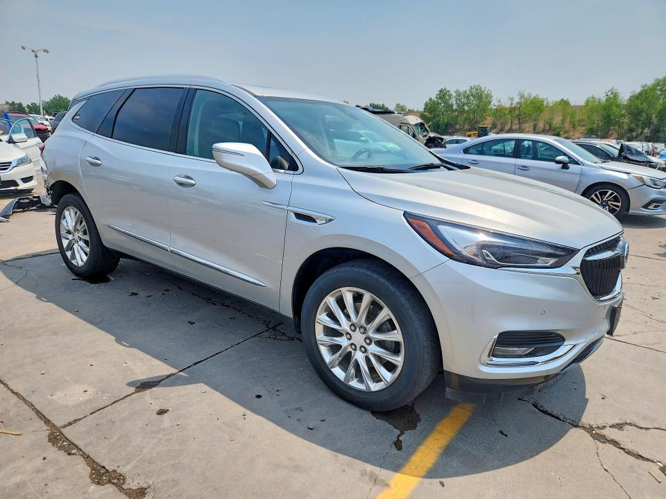 2019 Buick Enclave VIN 5GAEVBKW1KJ199336 COPART salvage auction — REAR END, Co - Salvage Title, sold $9,700 on 2026-08-03 (photo 4)