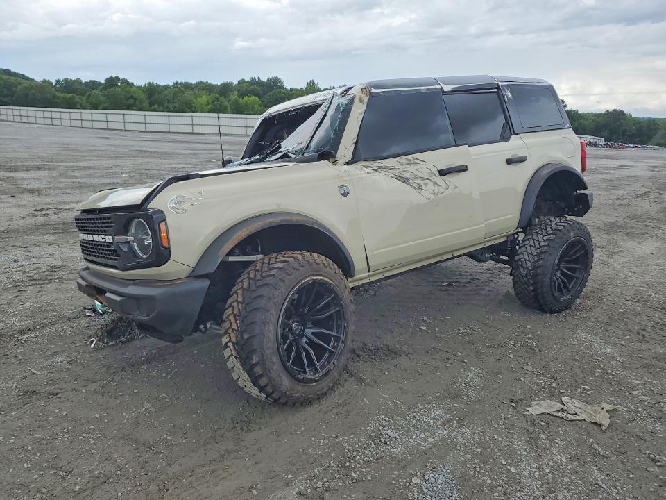 2025 Ford Bronco VIN 1FMDE7BH1SLB60027 — COPART salvage auction photo