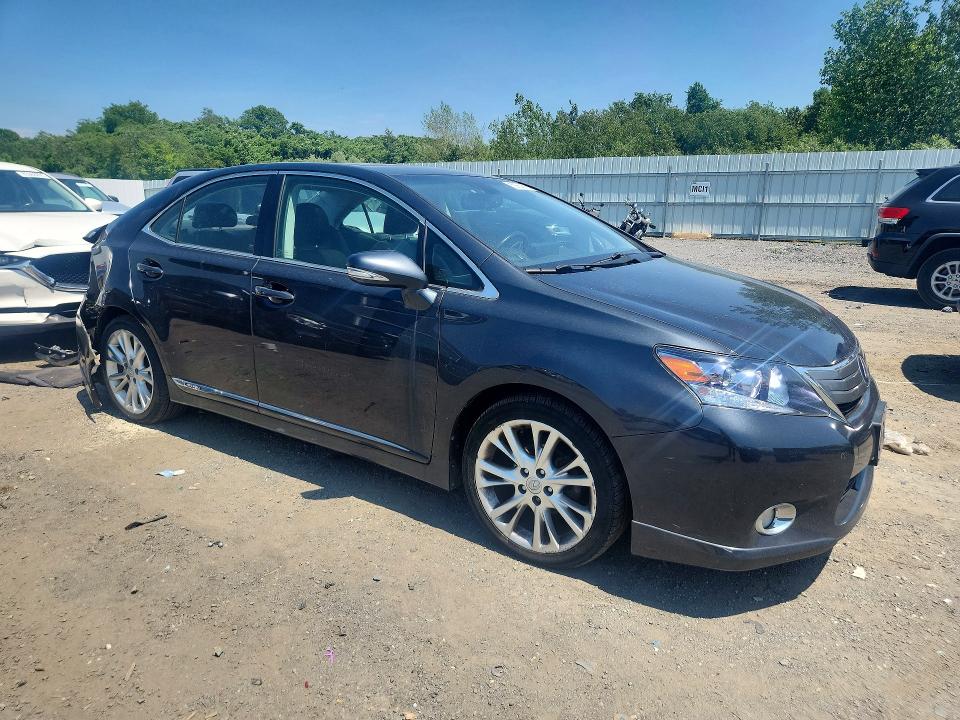 2010 Lexus Hs 250h VIN JTHBB1BA2A2008359 COPART salvage auction — REAR END, MA - CERT OF TITLE-RECONSTRCTD COLL, sold $550 on 2026-07-15 (photo 4)