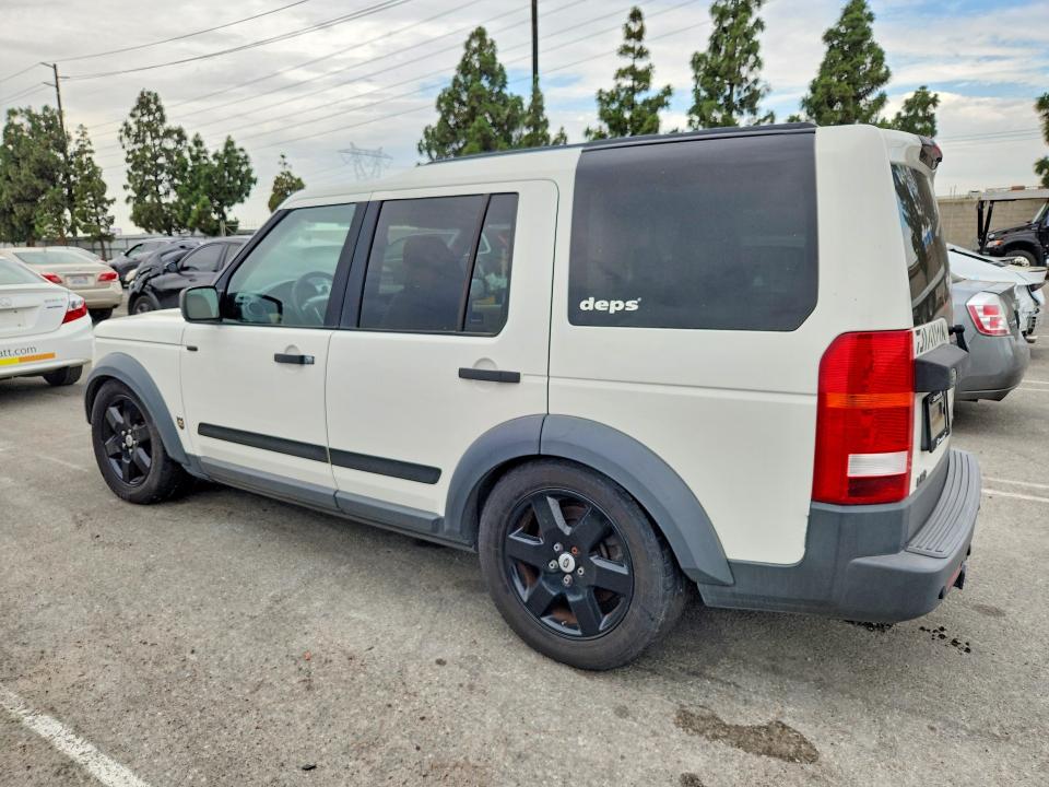 2007 Land rover Lr3 VIN SALAG25457A416856 COPART salvage auction — NORMAL WEAR, CA - DIS/DLR/EXP ONLY CLEAN TITLE, sold $225 on 2026-07-23 (photo 2)
