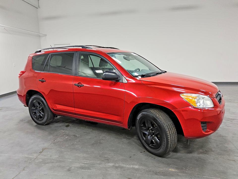 2009 Toyota Rav4 VIN JTMBF33V595007400 COPART salvage auction — MINOR DENT/SCRATCHES, MA - CERTIFICATE OF TITLE (P), sold $100 on 2026-07-28 (photo 4)