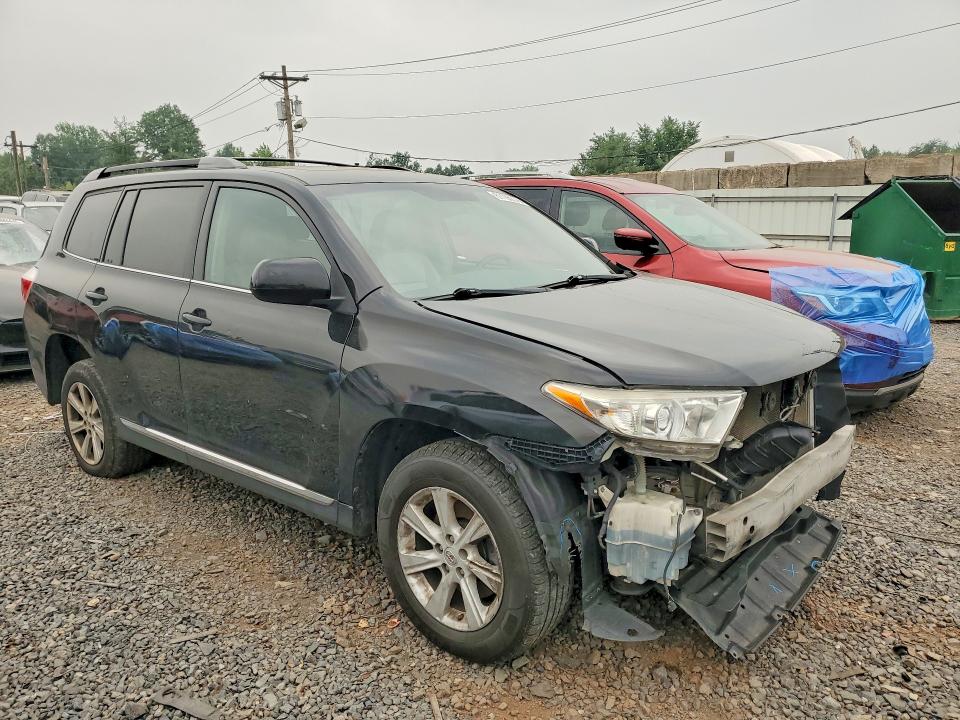 2013 Toyota Highlander VIN 5TDBK3EH6DS253524 COPART salvage auction — FRONT END, Nj - Cert Of Title-Salvage, sold $525 on 2026-07-21 (photo 4)