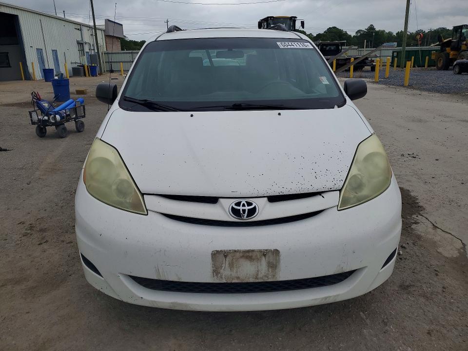 2006 Toyota Sienna VIN 5TDZA23C06S570897 COPART salvage auction — MINOR DENT/SCRATCHES, Al - Certificate Of Title, sold $650 on 2026-07-30 (photo 5)
