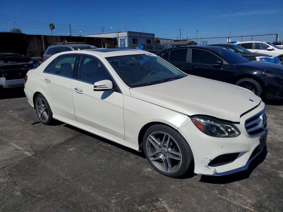 2014 Mercedes-benz E-klasse VIN WDDHF5KB6EB017156 COPART salvage auction — REAR END, Ca - Salvage Certificate, sold $4,300 on 2026-08-05 (photo 4)