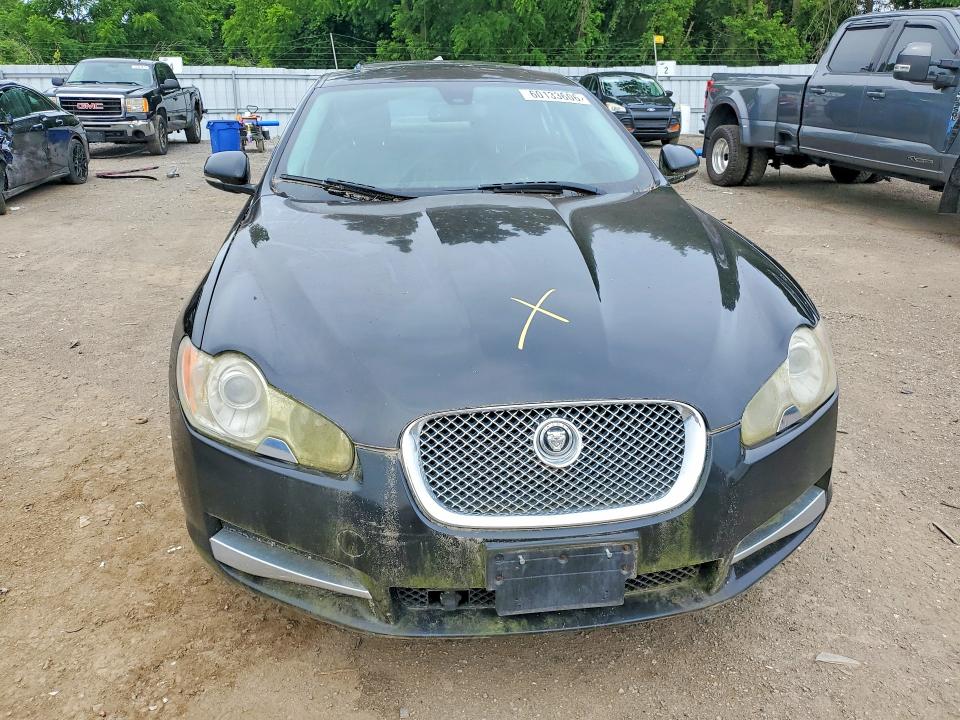 2011 Jaguar Xf VIN SAJXA0FB2BLR99180 COPART salvage auction — WATER/FLOOD, On - Permit No Brand - Unfit, sold $125 on 2026-07-23 (photo 5)
