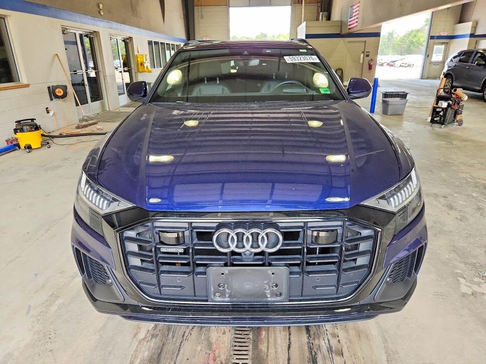 2021 Audi Q8 VIN WA1FVAF13MD012167 COPART salvage auction — ROOF, Va - Cert Of Title - Salvage, sold $7,500 on 2026-07-24 (photo 5)