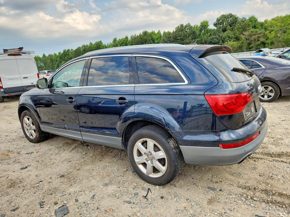 2011 Audi Q7 VIN WA1LGAFE7BD007096 COPART salvage auction — MINOR DENT/SCRATCHES, Va - Certificate Of Title, sold $375 on 2026-07-28 (photo 2)