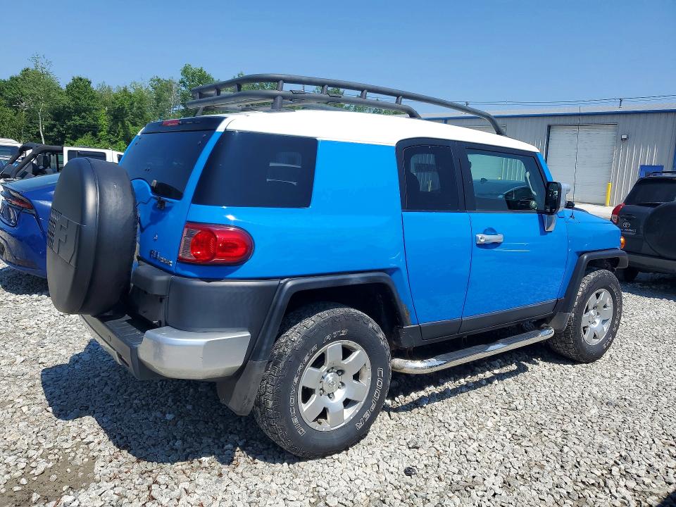 2007 Toyota Fj cruiser VIN JTEBU11F470008453 COPART salvage auction — FRONT END, MA - CERTIFICATE OF TITLE (P), sold $4,200 on 2026-07-22 (photo 3)