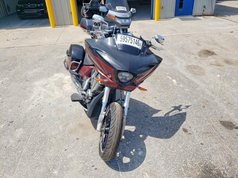 2016 Victory Cross country VIN 5VPTW36N8G3045262 COPART salvage auction — NORMAL WEAR, Nc - Dealer Only Clean Title, sold $2,200 on 2026-07-14 (photo 5)