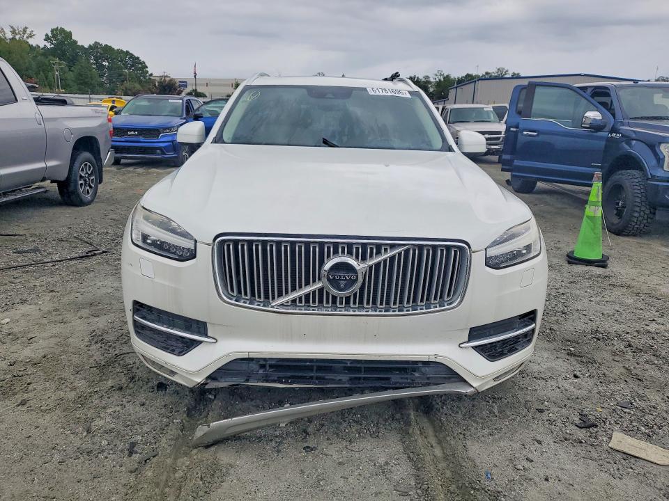 2016 Volvo Xc90 VIN YV4A22PR4G1020476 COPART salvage auction — UNDERCARRIAGE, Ga - Certificate Of Title (P), sold $5,000 on 2026-08-17 (photo 5)