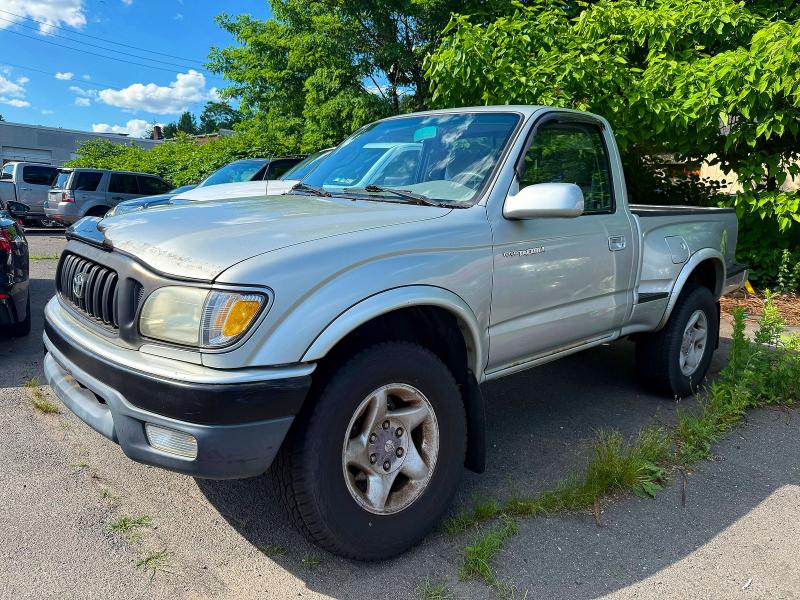 2001 Toyota Tacoma VIN 5TEPM62N812782466 COPART salvage auction — MINOR DENT/SCRATCHES, Ct - Certificate Of Title (P), sold $2,350 on 2026-07-09 (photo 2)