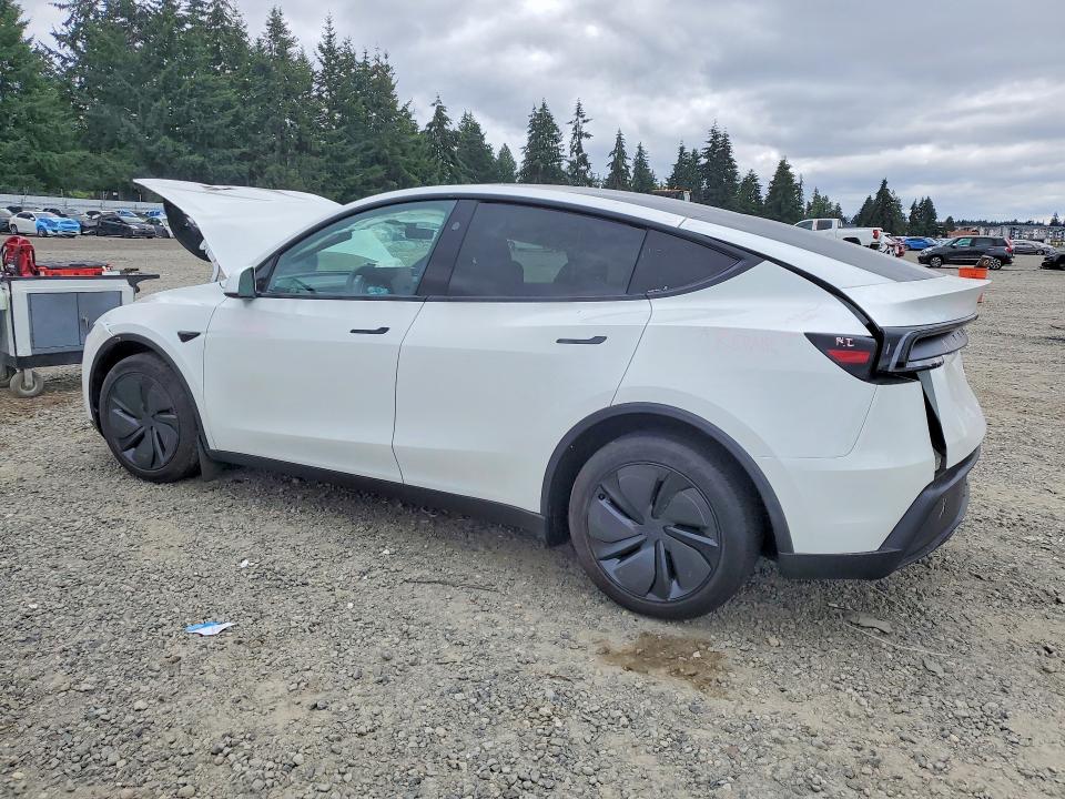 2026 Tesla Model y VIN 7SAYGDEE4TF632468 COPART salvage auction — FRONT END, Wa - Bill Of Sale, sold $17,100 on 2026-08-28 (photo 2)