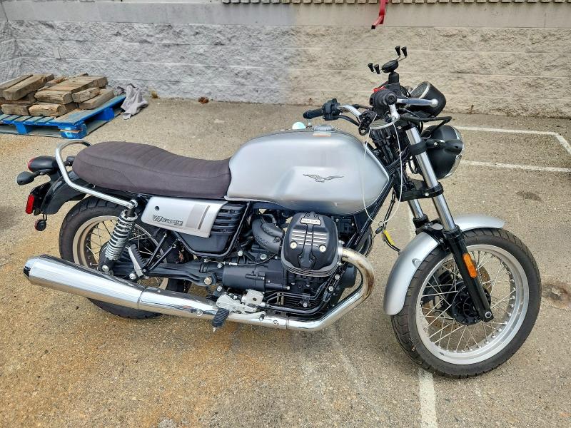 2020 Moto guzzi VIN ZGULDUA05LM000447 COPART salvage auction — NORMAL WEAR, CA - DIS/DLR/EXP ONLY CLEAN TITLE, sold $60 on 2026-07-30 (photo 1)