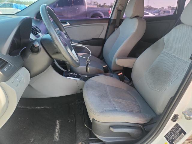2013 Hyundai Accent VIN KMHCT5AE6DU136381 COPART salvage auction — REAR END, Fl - Cert Of Title Slvg Rebuildable, sold $975 on 2026-07-31 (photo 7)