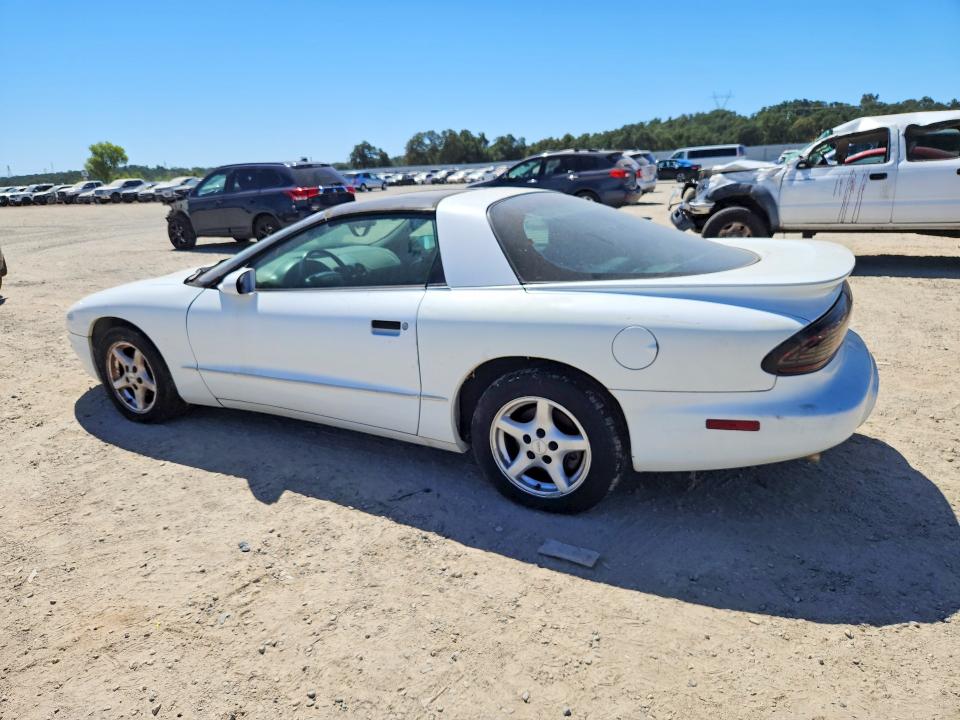 1995 Pontiac Firebird VIN 2G2FV22P7S2235647 COPART salvage auction — MECHANICAL, CA - DIS/DLR/EXP ONLY CLEAN TITLE, sold $200 on 2026-07-31 (photo 2)