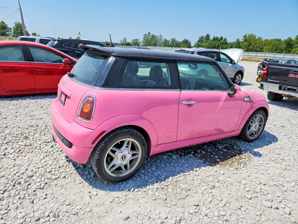2008 Mini Cooper VIN WMWMF73598TV37537 COPART salvage auction — UNDERCARRIAGE, Mi - Certificate Of Title, sold $1,150 on 2026-08-13 (photo 3)