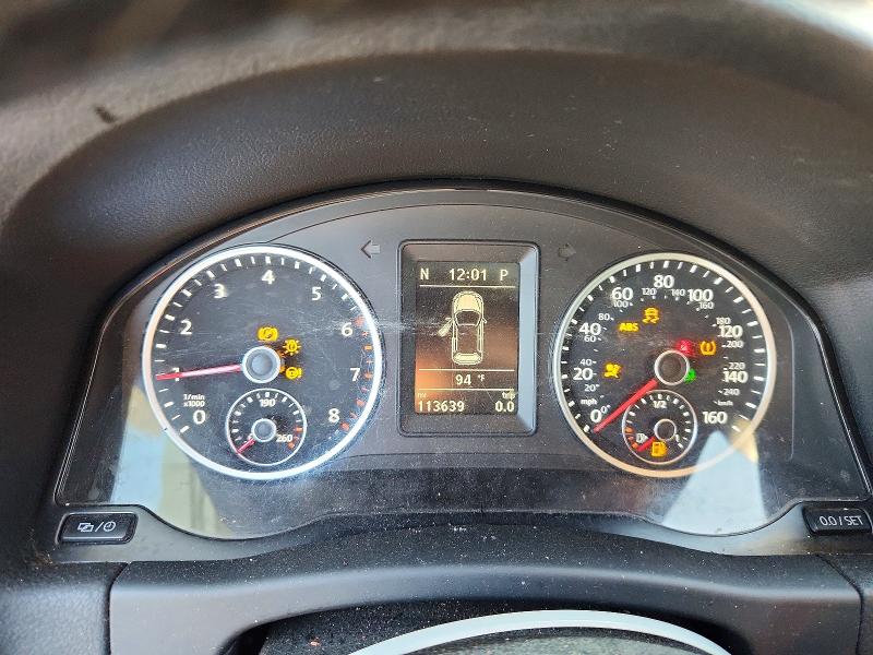 2017 Volkswagen Tiguan VIN WVGSV7AX8HK005862 COPART salvage auction — FRONT END, Pa - Certificate Of Salvage, sold $1,400 on 2026-08-12 (photo 9)