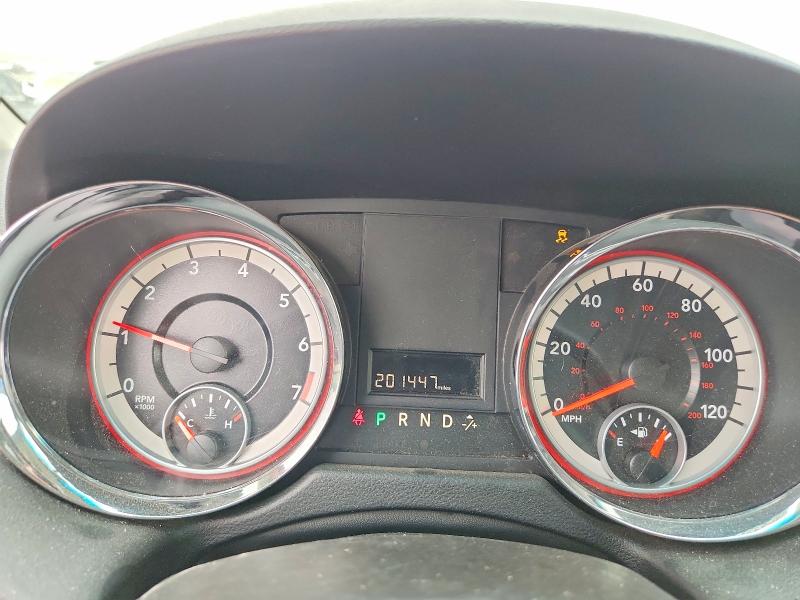 2013 Dodge VIN 2C4RDGCG0DR520210 COPART salvage auction — MINOR DENT/SCRATCHES, UT - CERTIFICATE OF TITLE, sold $650 on 2026-08-07 (photo 9)