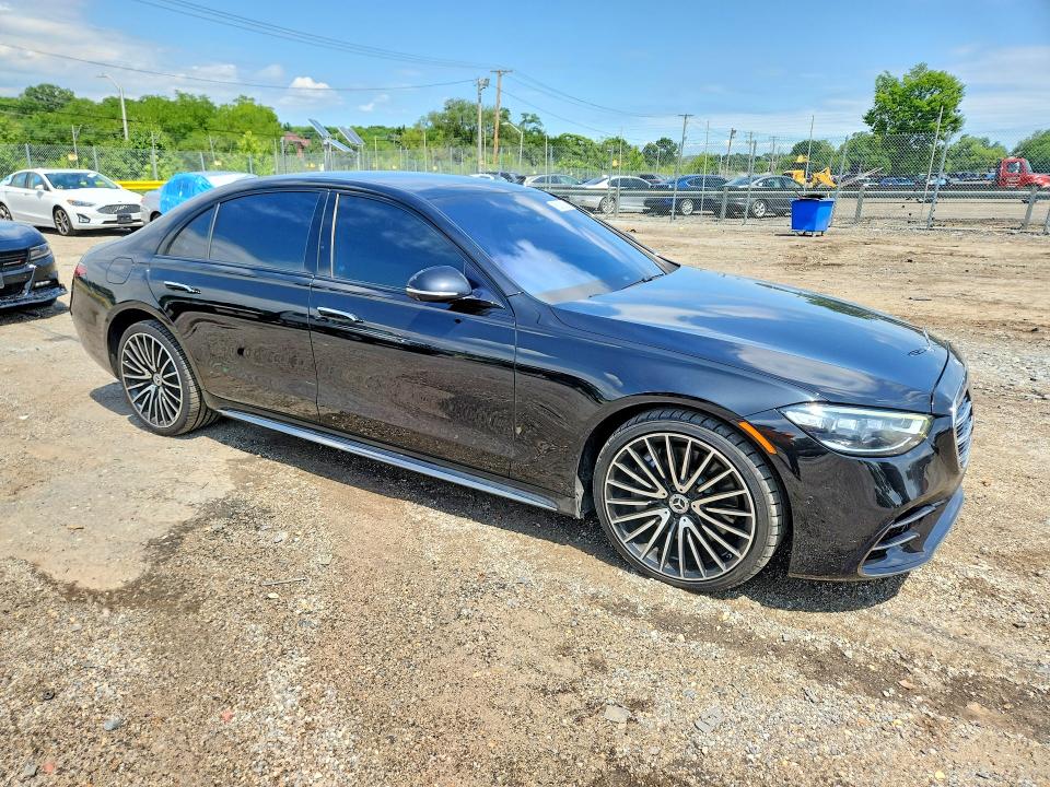2023 Mercedes-benz S-klasse VIN W1K6G6DB4PA185572 COPART salvage auction — MINOR DENT/SCRATCHES, Pa - Cert Of Title, sold $39,250 on 2026-07-14 (photo 4)