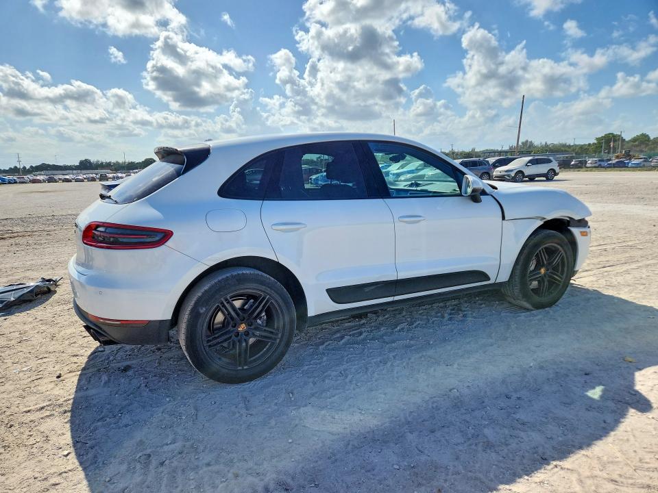 2018 Porsche Macan VIN WP1AB2A57JLB30800 COPART salvage auction — FRONT END, Fl - Cert Of Title Slvg Rebuildable, sold $8,400 on 2026-08-20 (photo 3)