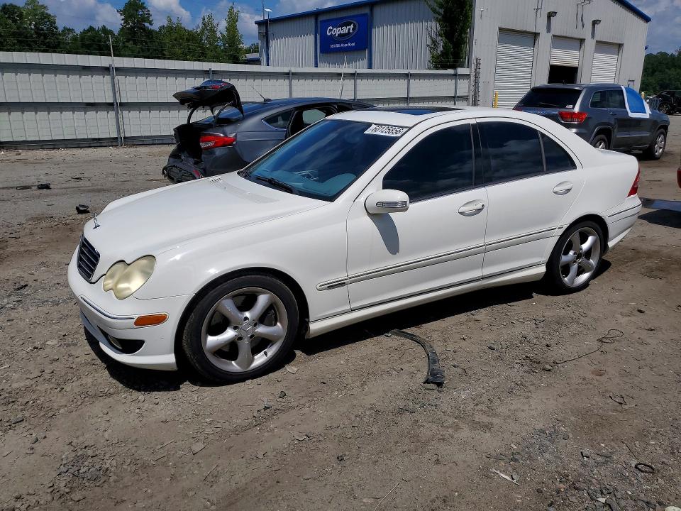 2006 Mercedes-benz C-klasse VIN WDBRF52H06A856311 COPART salvage auction — MINOR DENT/SCRATCHES, Ga - Certificate Of Title, sold $225 on 2026-07-20 (photo 1)