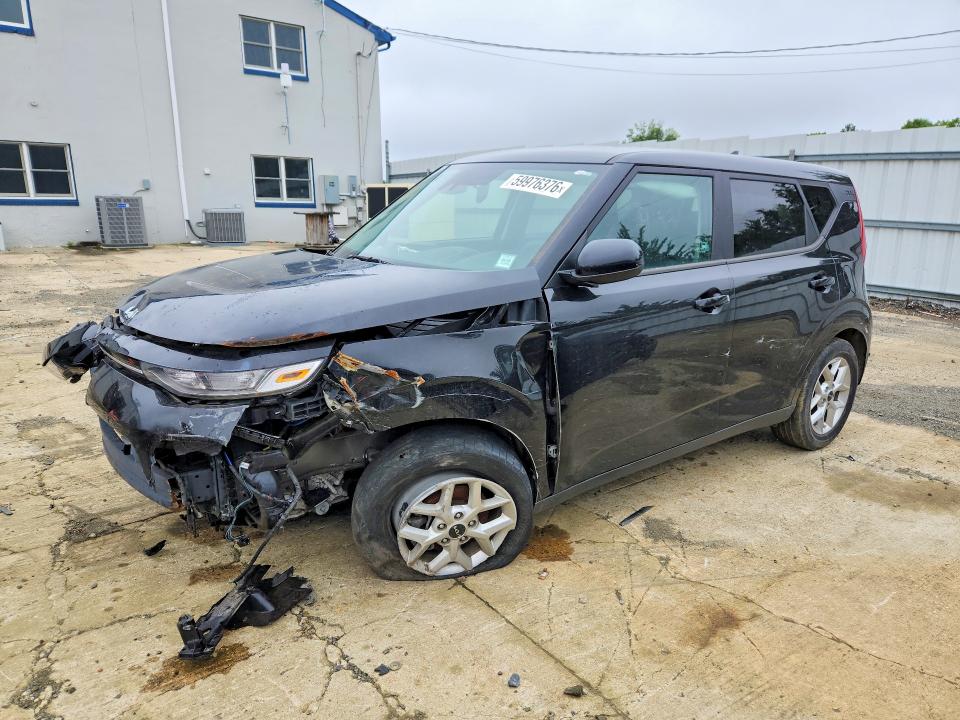 2022 Kia Soul VIN KNDJ23AU5N7801782 COPART salvage auction — FRONT END, PA - CERTIFICATE OF SALVAGE, sold $2,050 on 2026-07-13 (photo 1)