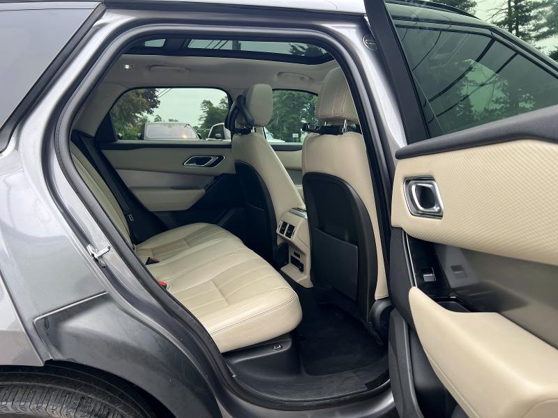 2019 Land rover RANGE ROVER VIN SALYB2FV4KA224759 COPART salvage auction — MINOR DENT/SCRATCHES, TX - CERTIFICATE OF TITLE (P), sold $1,450 on 2026-07-24 (photo 6)