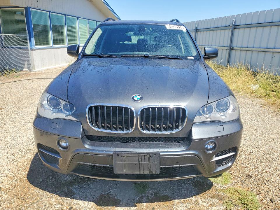 2012 BMW X5 VIN 5UXZV4C56CL757767 COPART salvage auction — MECHANICAL, IA - DIS/DLR/EXP ONLY CLEAN TITLE (P), sold $100 on 2026-07-23 (photo 5)