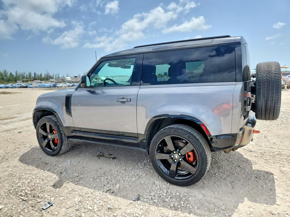2021 Land rover Defender VIN SALEX6RU2M2054333 COPART salvage auction — MINOR DENT/SCRATCHES, Fl - Certificate Of Title, sold $23,500 on 2026-07-28 (photo 2)