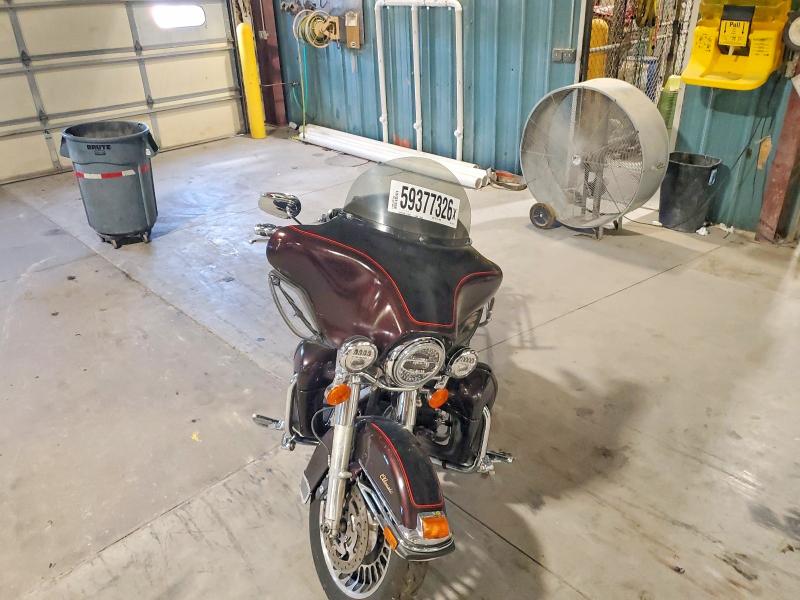 2011 Harley-davidson Flhtc VIN 1HD1FF414BB625466 COPART salvage auction — ALL OVER, TX - SALVAGE VEHICLE TITLE, sold $2,750 on 2026-09-18 (photo 5)