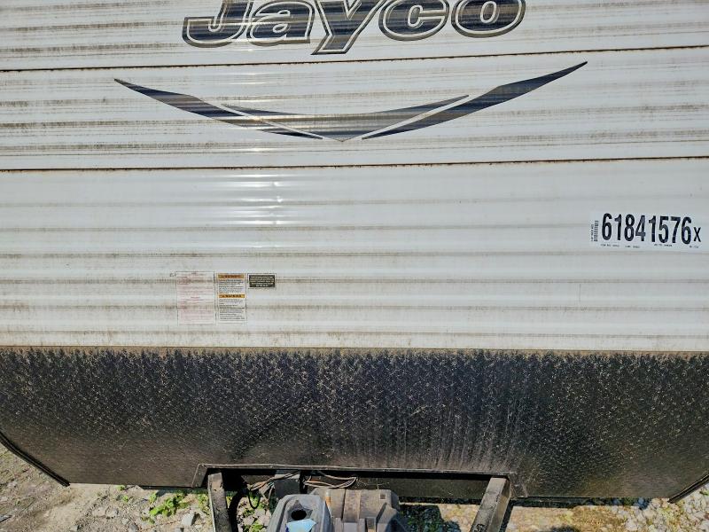 2016 Jayco jay Trailers VIN 1UJBJ0BS6G17T0052 COPART salvage auction — SIDE, ON - PERMIT NO BRAND - UNFIT, sold $225 on 2026-09-10 (photo 7)