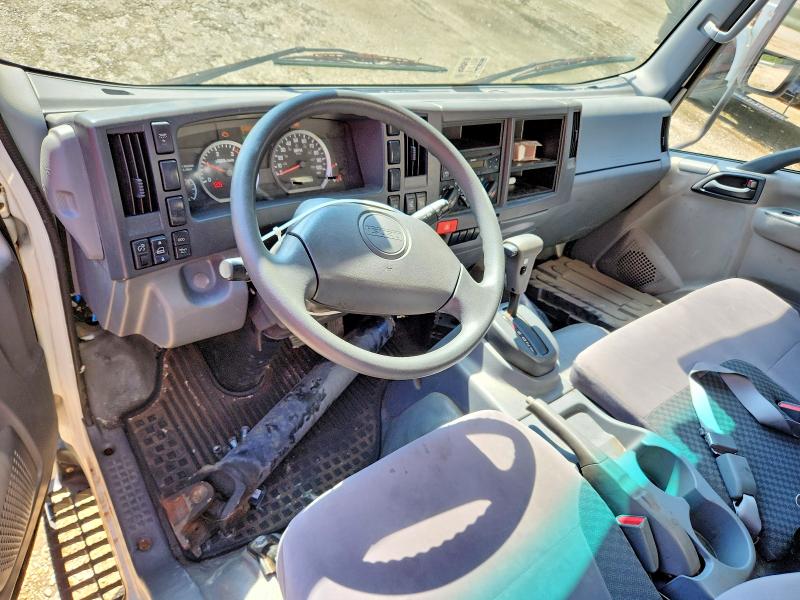 2015 Isuzu Npr hd VIN JALC4W168F7K01683 COPART salvage auction — MECHANICAL, TX - CERTIFICATE OF TITLE, sold $5,700 on 2026-07-14 (photo 8)