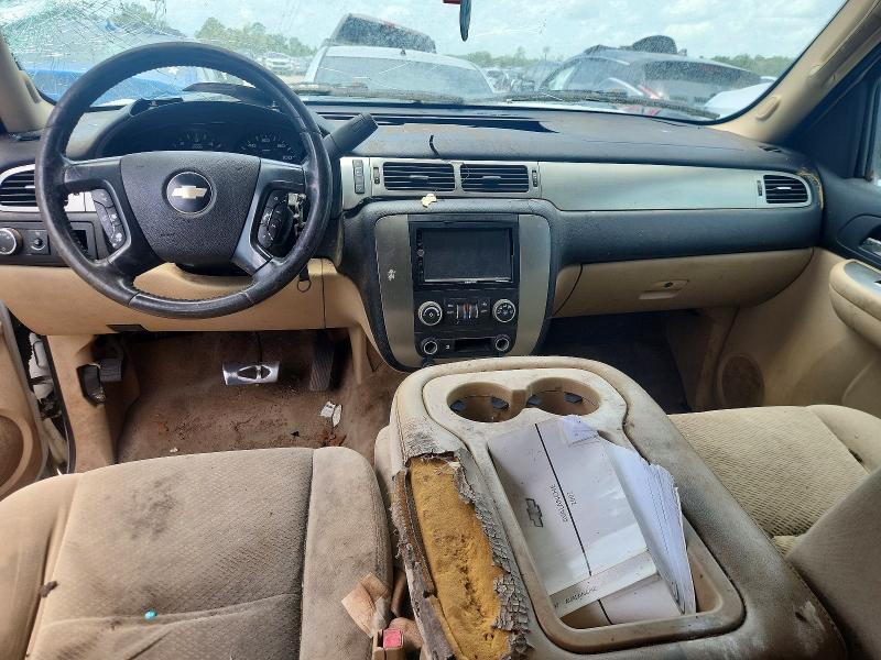 2007 Chevrolet Avalanche VIN 3GNEC12067G174829 COPART salvage auction — WATER/FLOOD, FL - CERT OF TITLE-SLVG REBLD FLOOD, sold $425 on 2026-07-31 (photo 8)