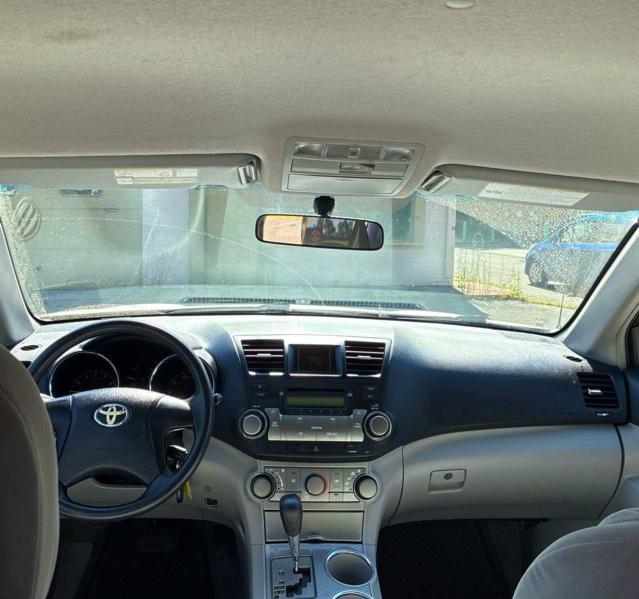 2008 Toyota Highlander VIN JTEES41A682025429 COPART salvage auction — MINOR DENT/SCRATCHES, Ri - Certificate Of Title (P), sold $1,000 on 2026-07-21 (photo 9)
