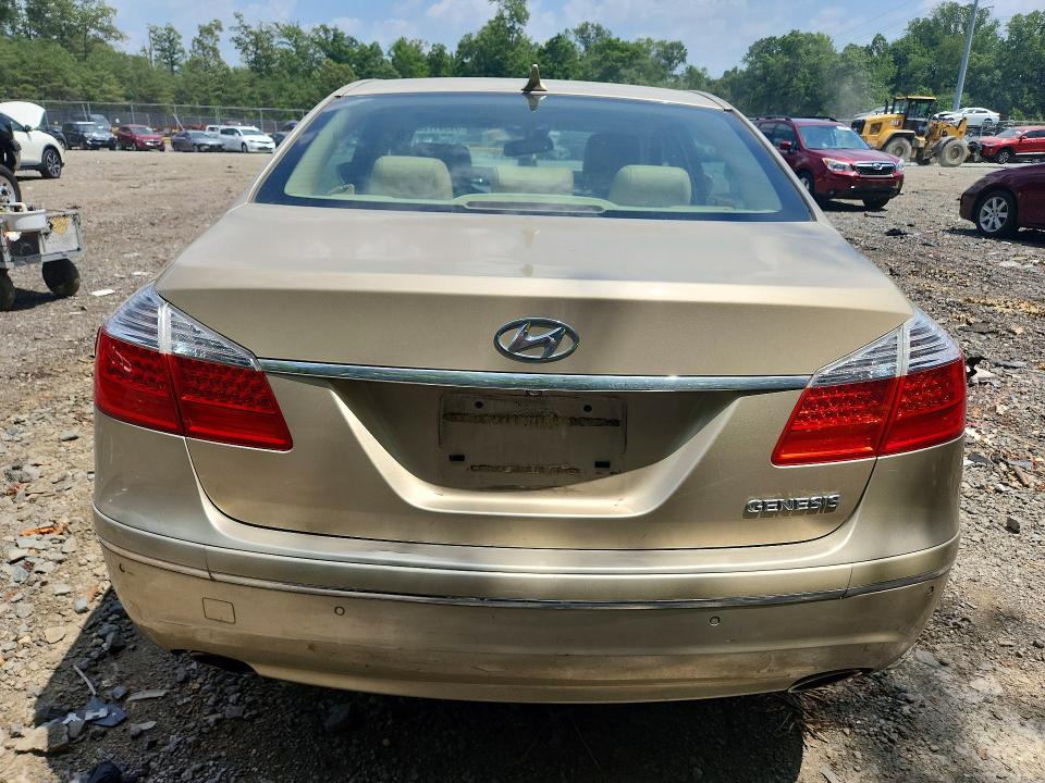 2011 Hyundai Genesis VIN KMHGC4DE3BU121616 COPART salvage auction — FRONT END, MD - CERT OF SALVAGE > 75% DAMAGE, sold $225 on 2026-07-17 (photo 6)