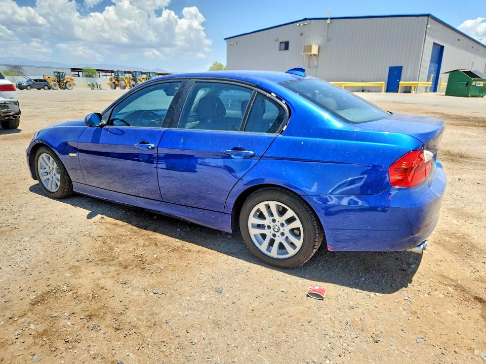 2007 BMW 3er VIN WBAVC53557FZ72313 COPART salvage auction — MECHANICAL, Az - Cert Of Title - Salvage, sold $175 on 2026-07-17 (photo 2)
