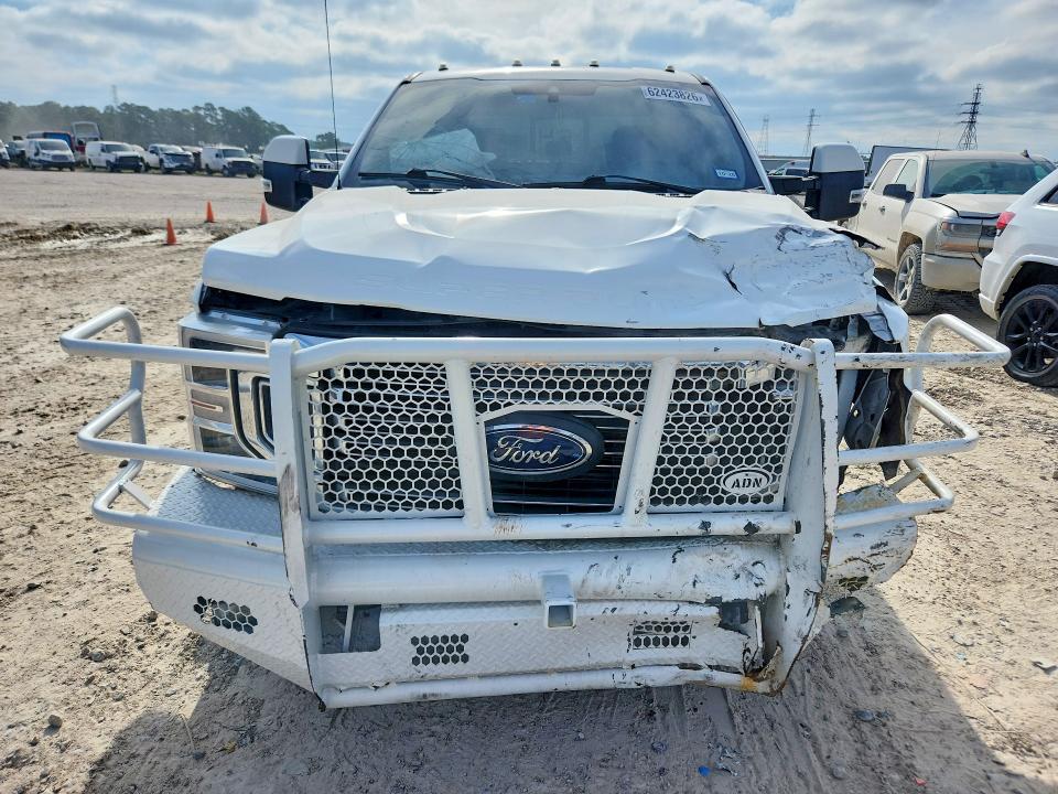 2021 Ford F-350 super duty VIN 1FT8W3DT6MED28782 COPART salvage auction — FRONT END, Tx - Salvage Vehicle Title, sold $7,600 on 2026-07-28 (photo 5)
